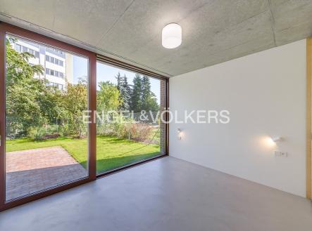 Pronájem bytu, 4+kk, 116 m²