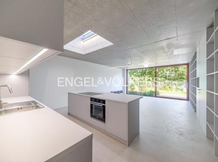 Pronájem bytu, 4+kk, 116 m²