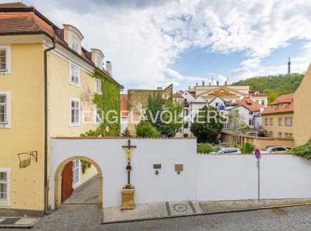 Pronájem bytu, 2+1, 59 m²