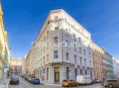 Pronájem obchodní prostor, 364 m²