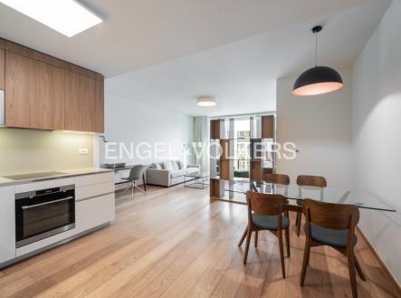 Pronájem bytu, 2+kk, 73 m²