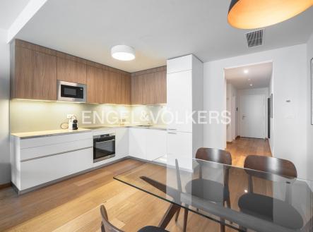 Pronájem bytu, 2+kk, 78 m²