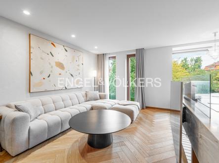 Pronájem bytu, 2+kk, 87 m²