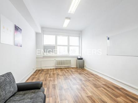 Pronájem kanceláře, 22 m²