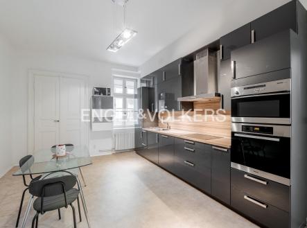 Pronájem bytu, 3+1, 114 m²