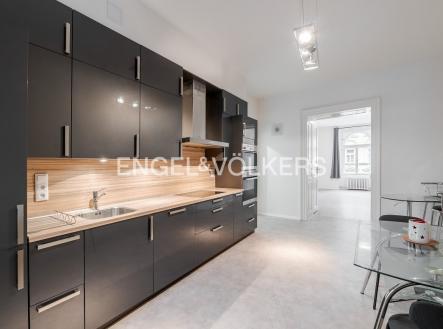 Pronájem bytu, 3+1, 114 m²