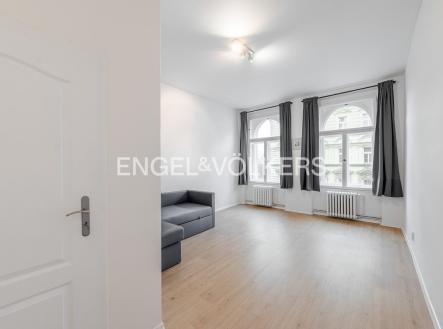 Pronájem bytu, 3+1, 114 m²