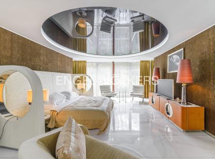 Pronájem bytu, 1+kk, 53 m²