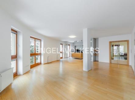 Pronájem bytu, 5+kk, 170 m²