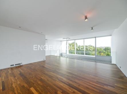 Pronájem bytu, 6+kk, 297 m²