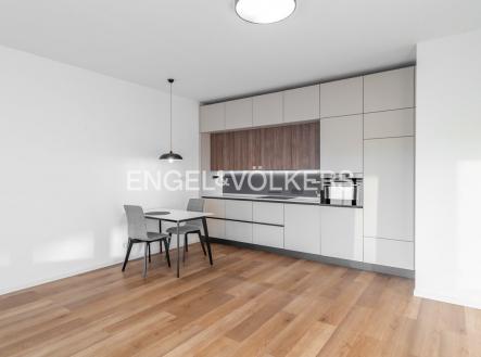 Pronájem bytu, 2+kk, 58 m²