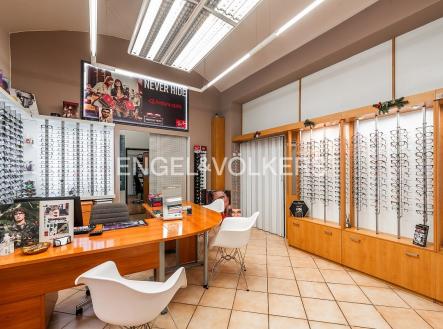 Pronájem obchodní prostor, 119 m²