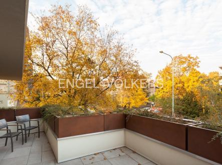 Pronájem bytu, 3+kk, 79 m²