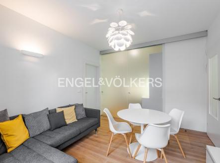 Pronájem bytu, 2+kk, 55 m²