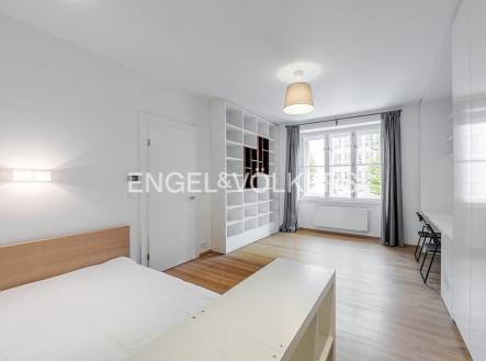 Pronájem bytu, 2+kk, 55 m²