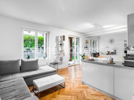 Pronájem bytu, 3+kk, 80 m²