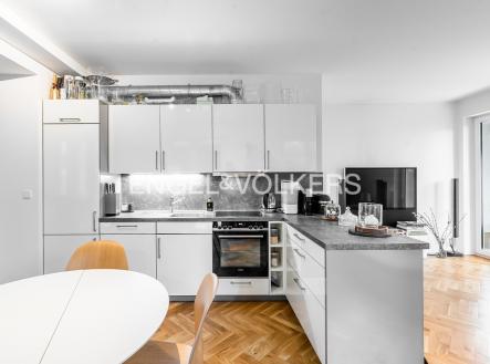 Pronájem bytu, 3+kk, 80 m²