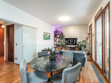 Pronájem bytu, 2+kk, 72 m²