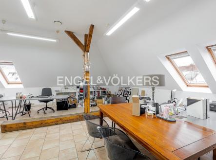 Pronájem kanceláře, 45 m²