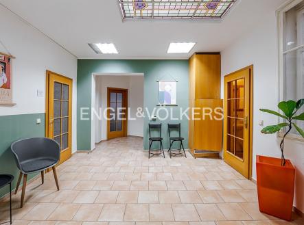 Pronájem kanceláře, 45 m²