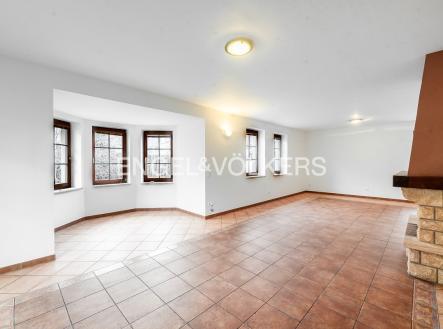 Pronájem bytu, 5+1, 350 m²