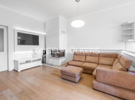 Pronájem bytu, 4+kk, 115 m²