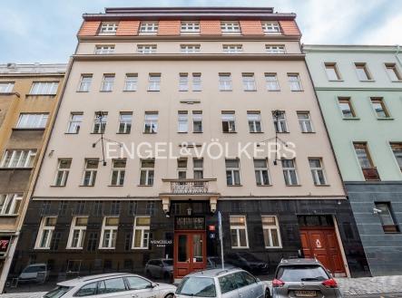 Pronájem restaurace, 221 m²