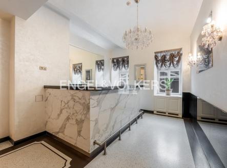 Pronájem restaurace, 221 m²