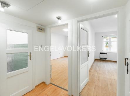 Pronájem bytu, 2+kk, 45 m²