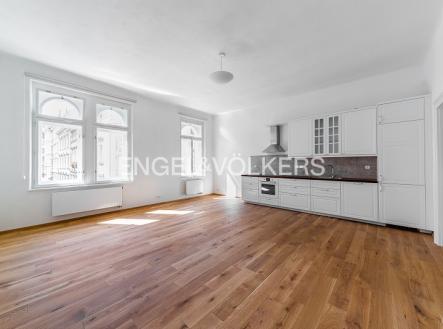 Pronájem bytu, 2+kk, 65 m²