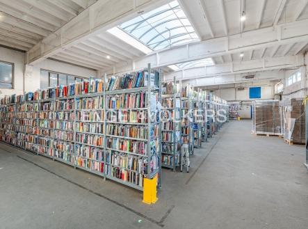 Pronájem komerčního objektu, sklad, 3 360 m²