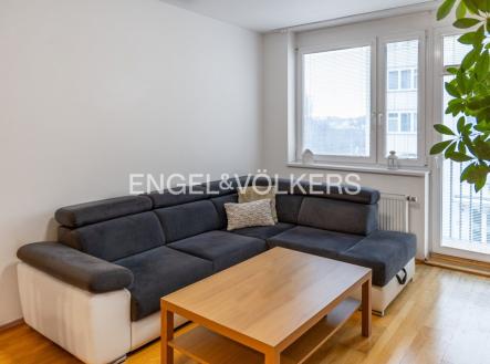 Pronájem bytu, 2+kk, 68 m²