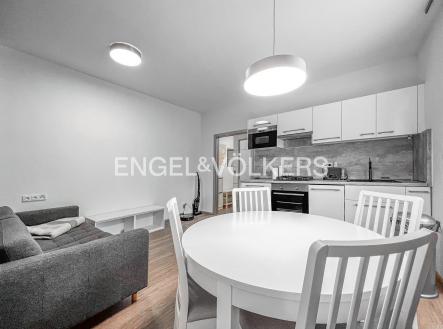 Pronájem bytu, 2+kk, 36 m²