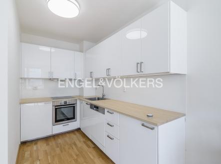 Pronájem bytu, 1+kk, 40 m²