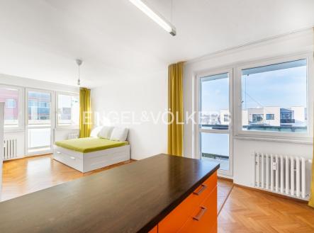 Pronájem bytu, 2+kk, 57 m²
