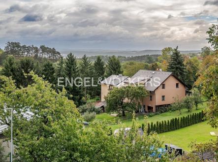 Pronájem domu/vily, 290 m²