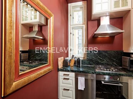 Pronájem bytu, 3+1, 105 m²