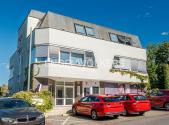 Pronájem obchodní prostory, 157 m²