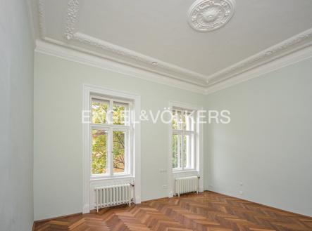 Pronájem bytu, 5+1, 176 m²