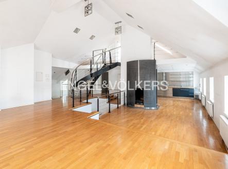 Pronájem historického objektu, 450 m²