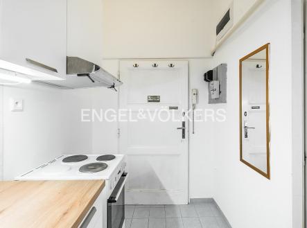 Pronájem bytu, 1+1, 30 m²