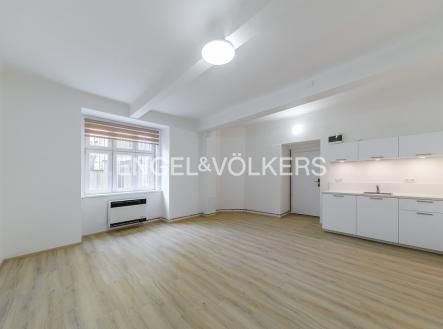 Pronájem bytu, 1+kk, 26 m²
