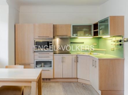 Pronájem bytu, 2+kk, 62 m²