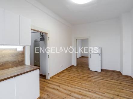 Pronájem bytu, 2+kk, 47 m²