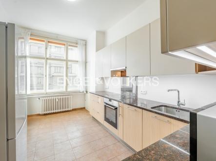 Pronájem bytu, 3+1, 113 m²