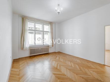 Pronájem bytu, 3+1, 113 m²