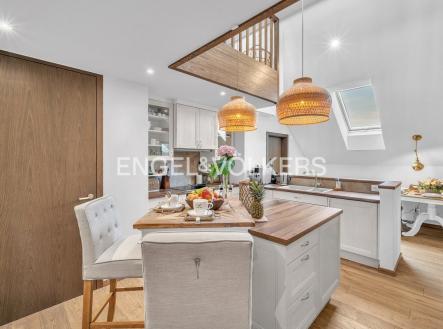 Prodej bytu, 5+kk, 162 m²