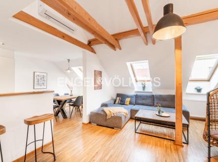 Pronájem bytu, 3+kk, 100 m²