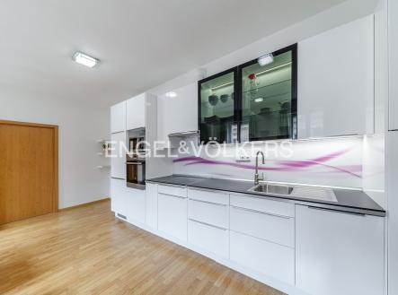 Pronájem bytu, 2+kk, 40 m²