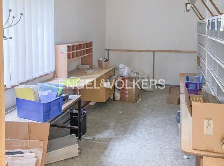 Pronájem obchodní prostory, 257 m²